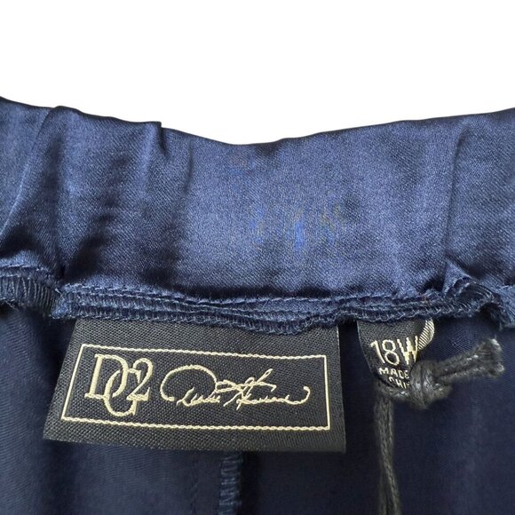 DG2 Diane Gilman Satin Cargo Pants Plus Size 18W Blue Straight Leg NWT - Picture 6 of 12